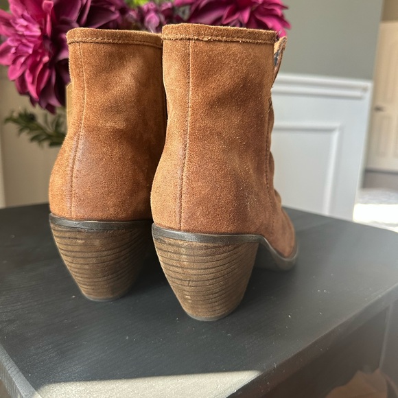 Born Aire Brown Western-inspired Ankle Boots - 9.5M - NWT - Picture 2 of 7